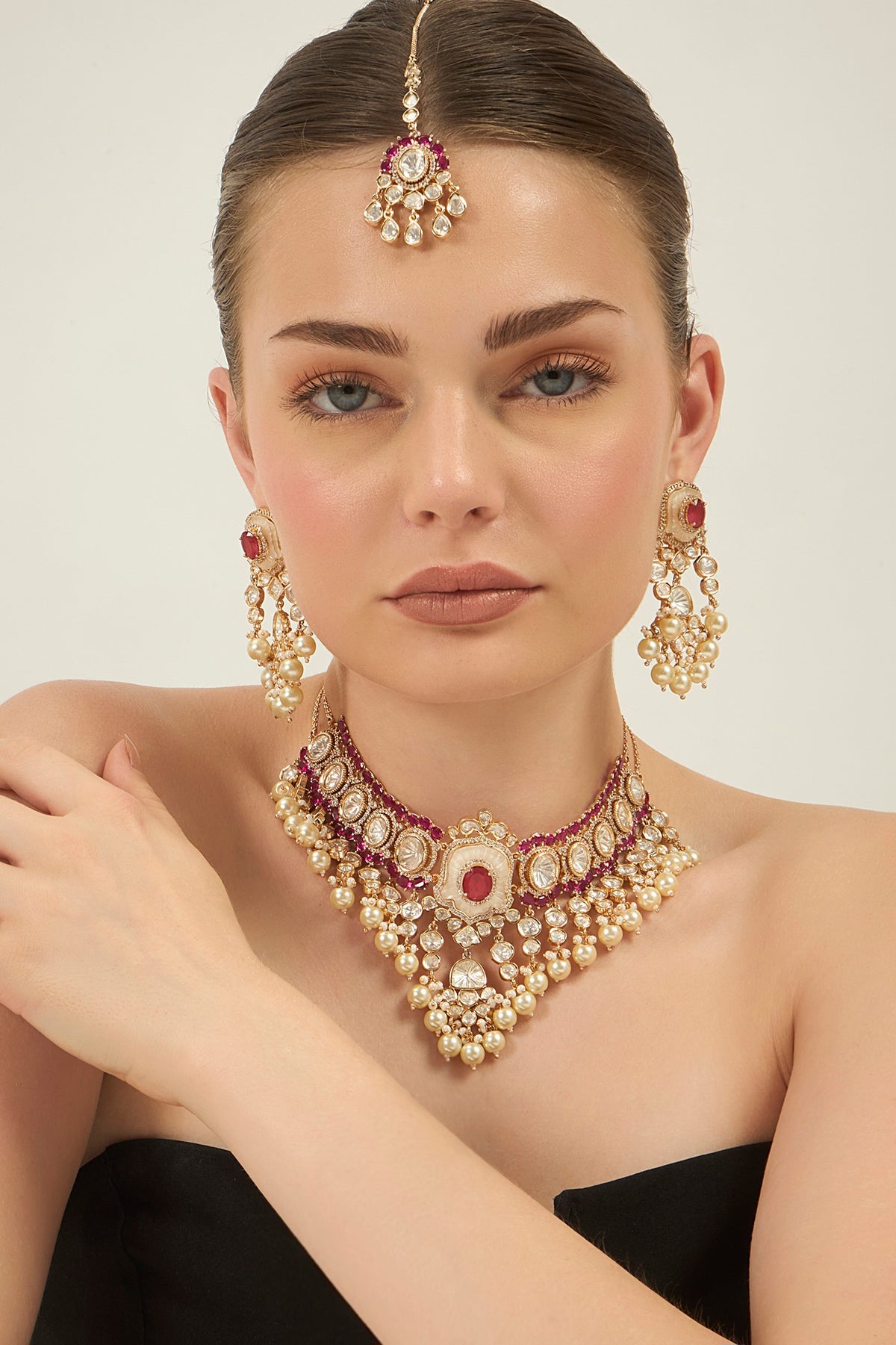 Gul-e-Rubab,Bracelet not included