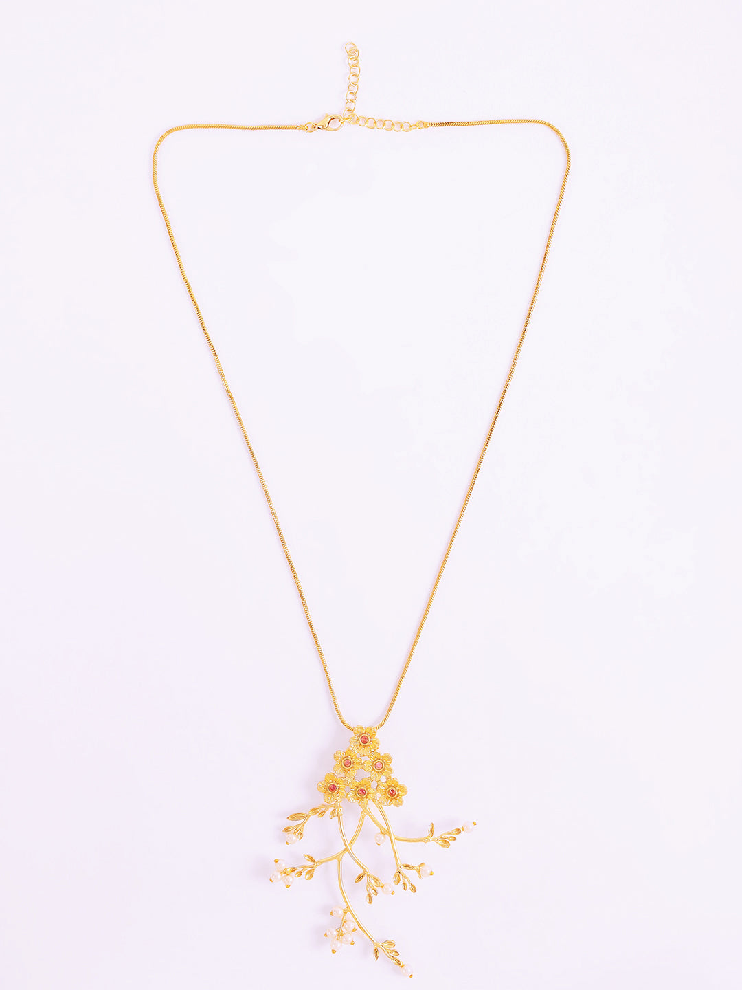 Esmé chain pendant with earrings