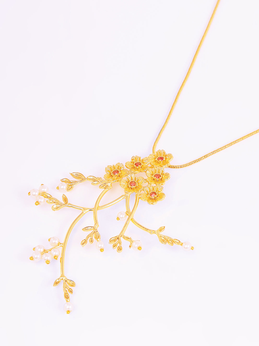Esmé chain pendant with earrings