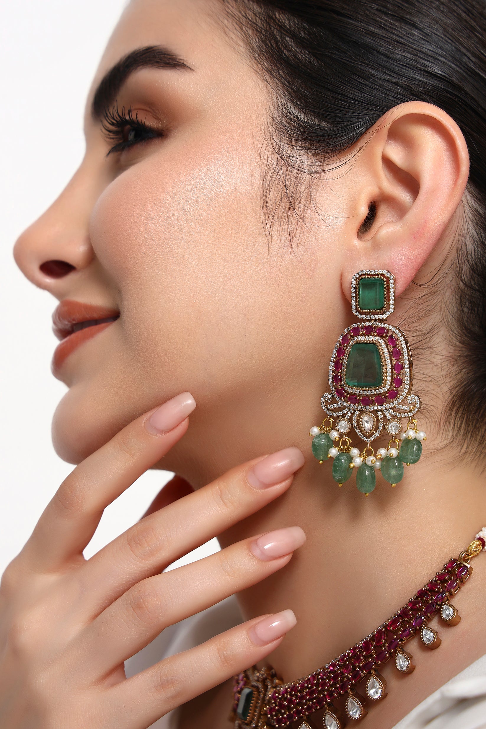 Queen Exclusive collection, Bracelet not included