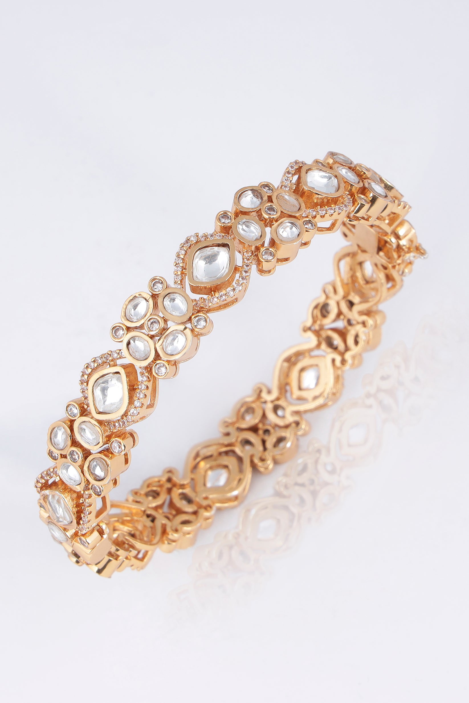 kainaat pair of bangles