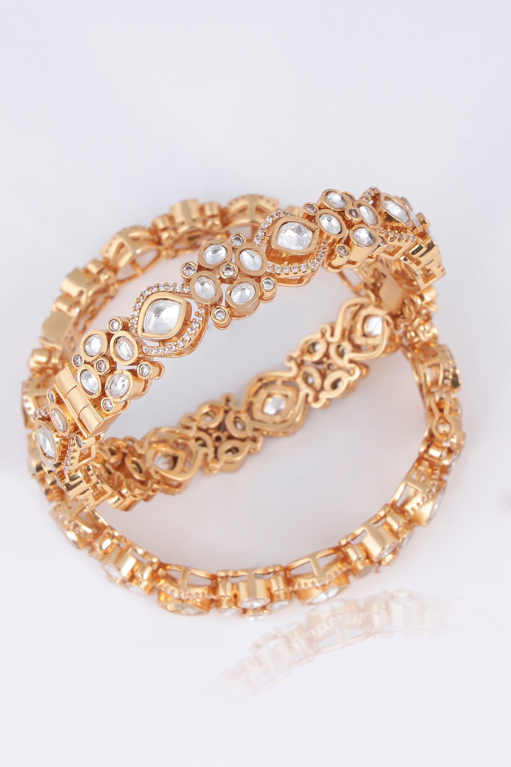 kainaat pair of bangles