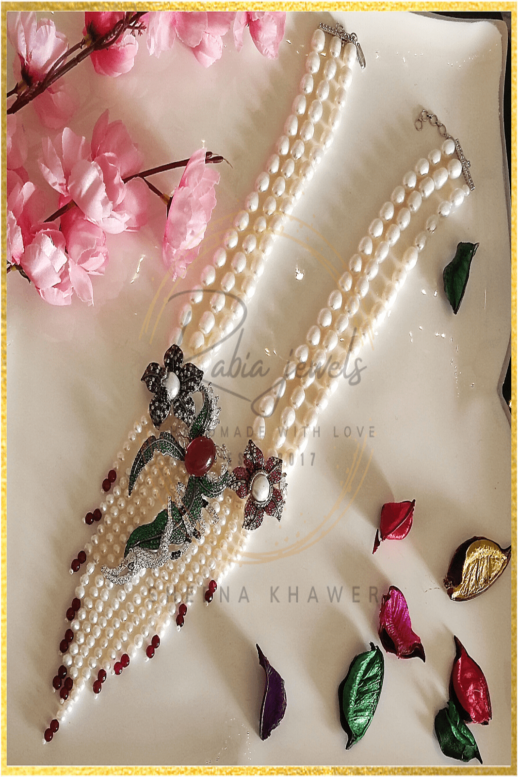 Confidence Chronicles Baroque Statement Neckalce