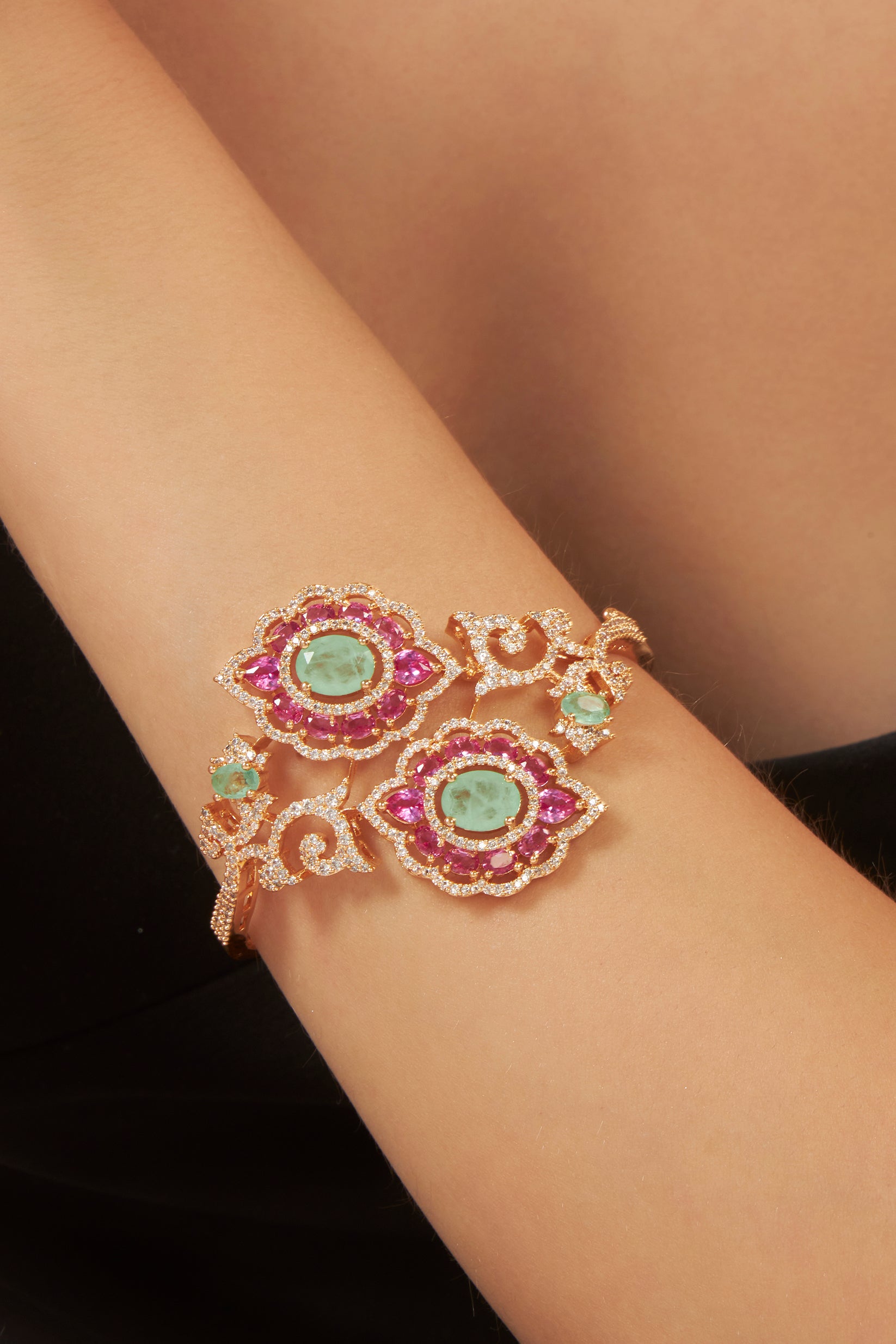 Zahra bracelet,2.5 openable