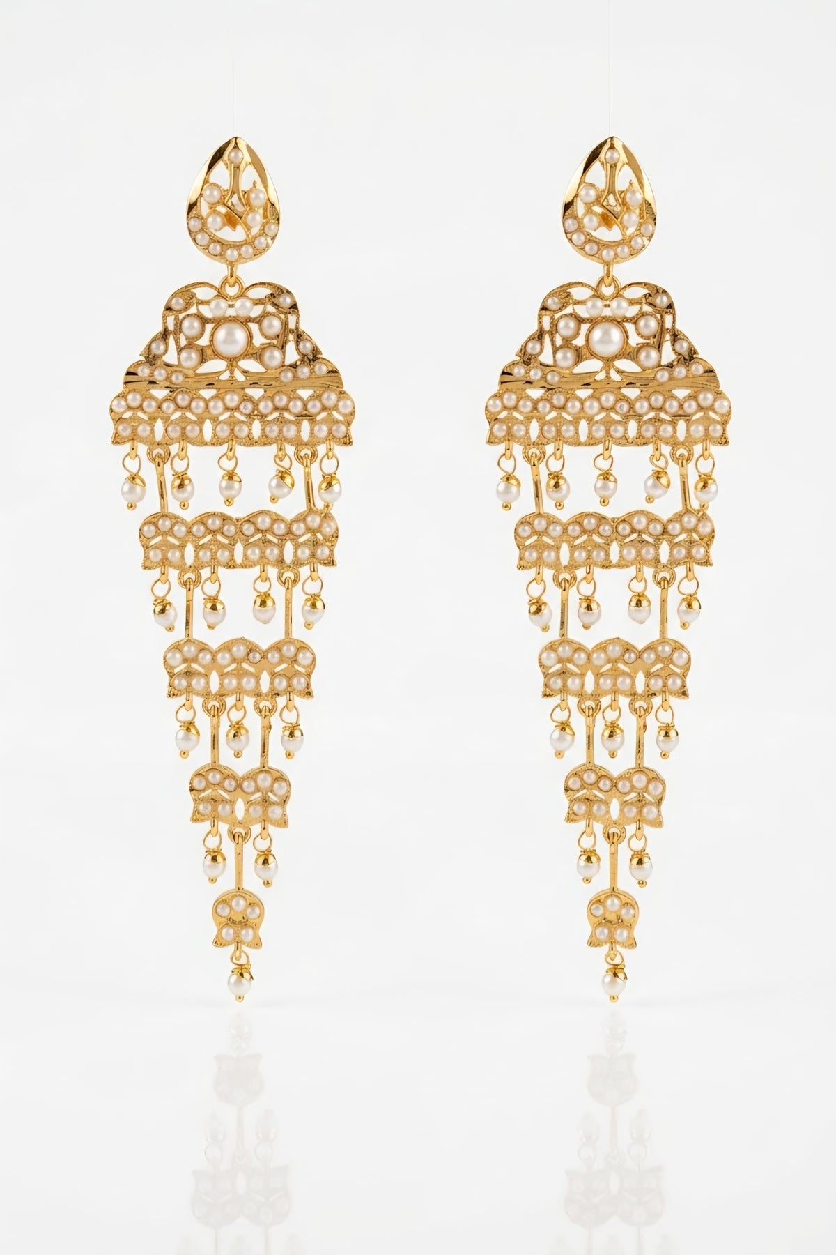 Pearl long earrings