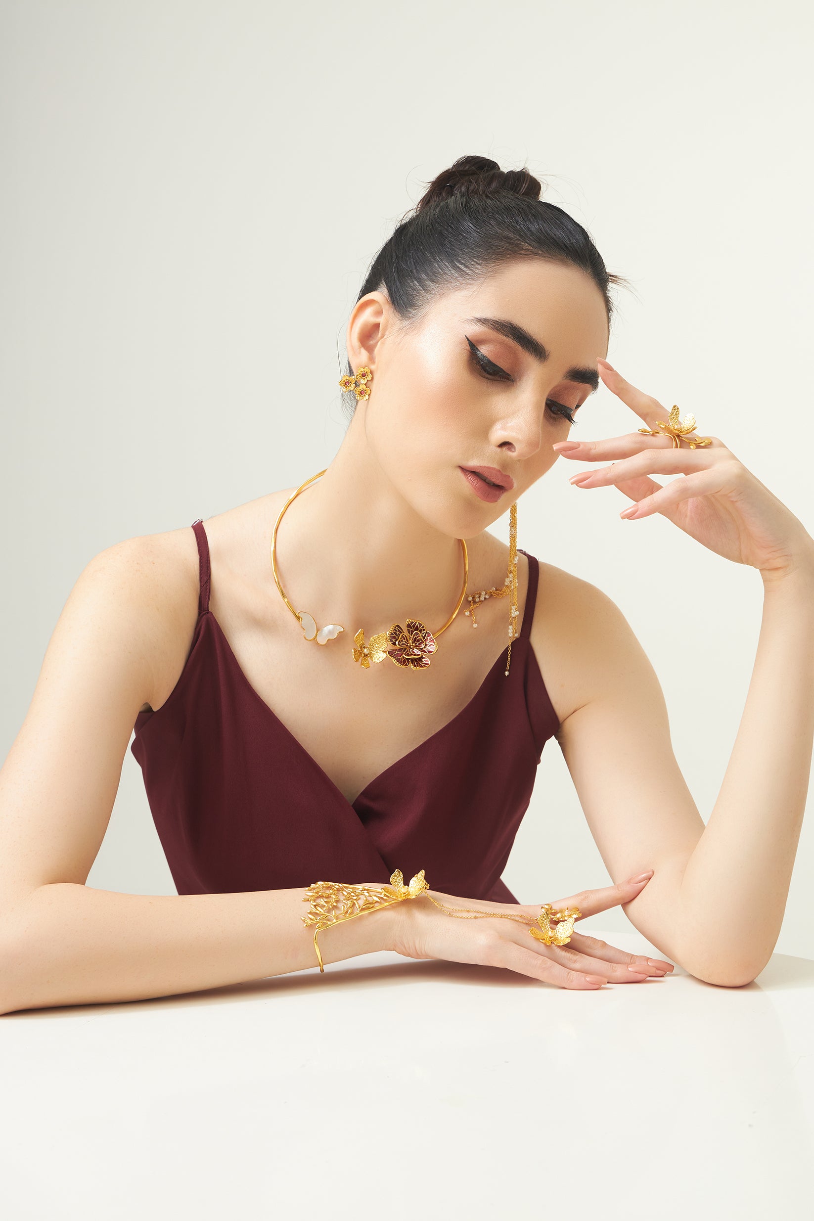 Butterfly Whispers hasli/collar necklace