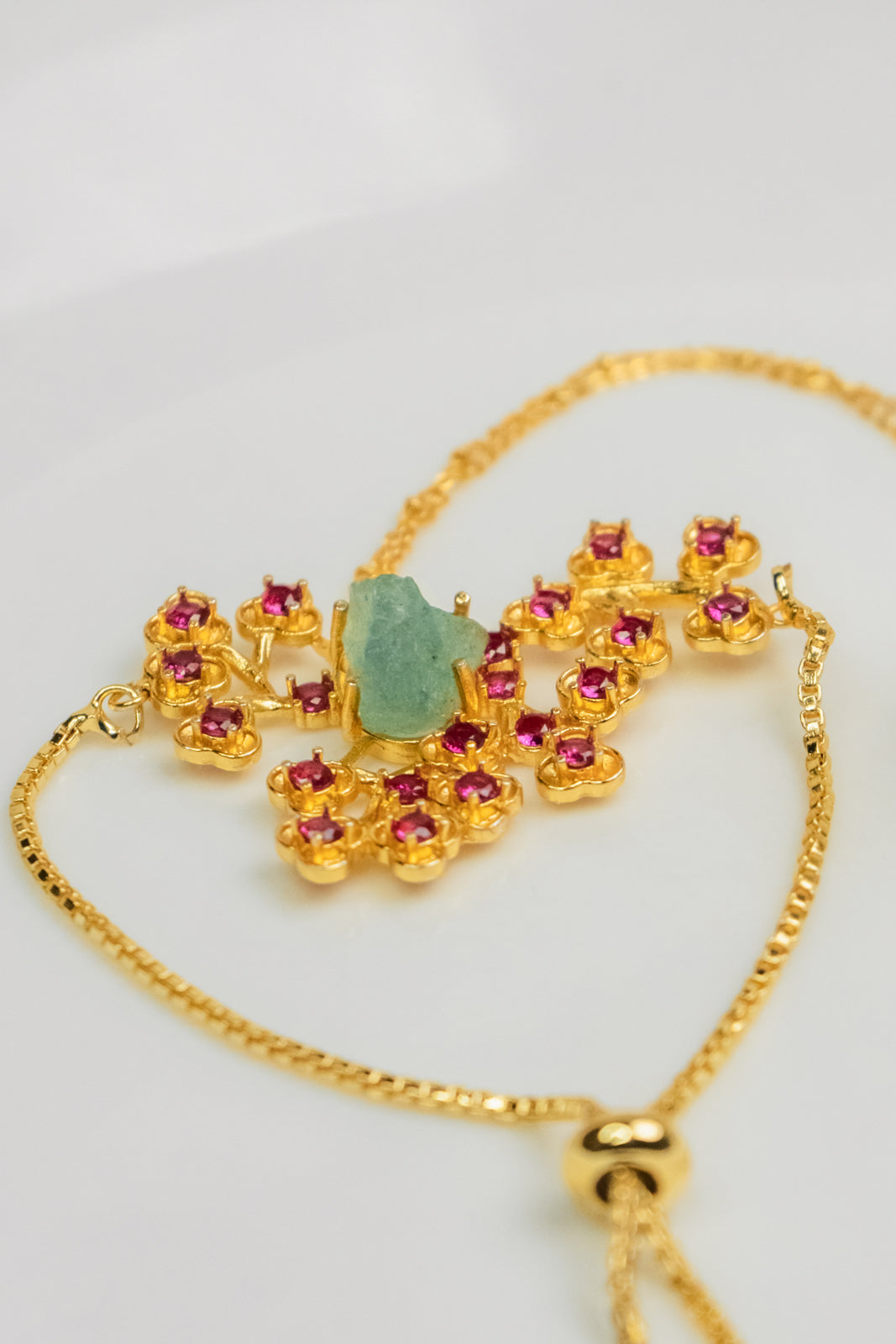 Bloom Calcite chain bracelet