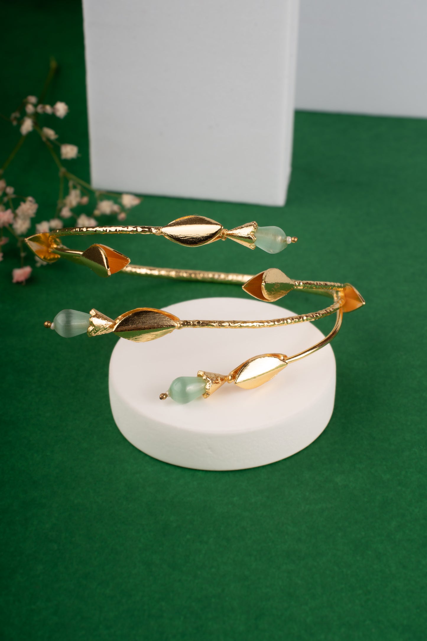 Inaaya Mint openable Bracelet