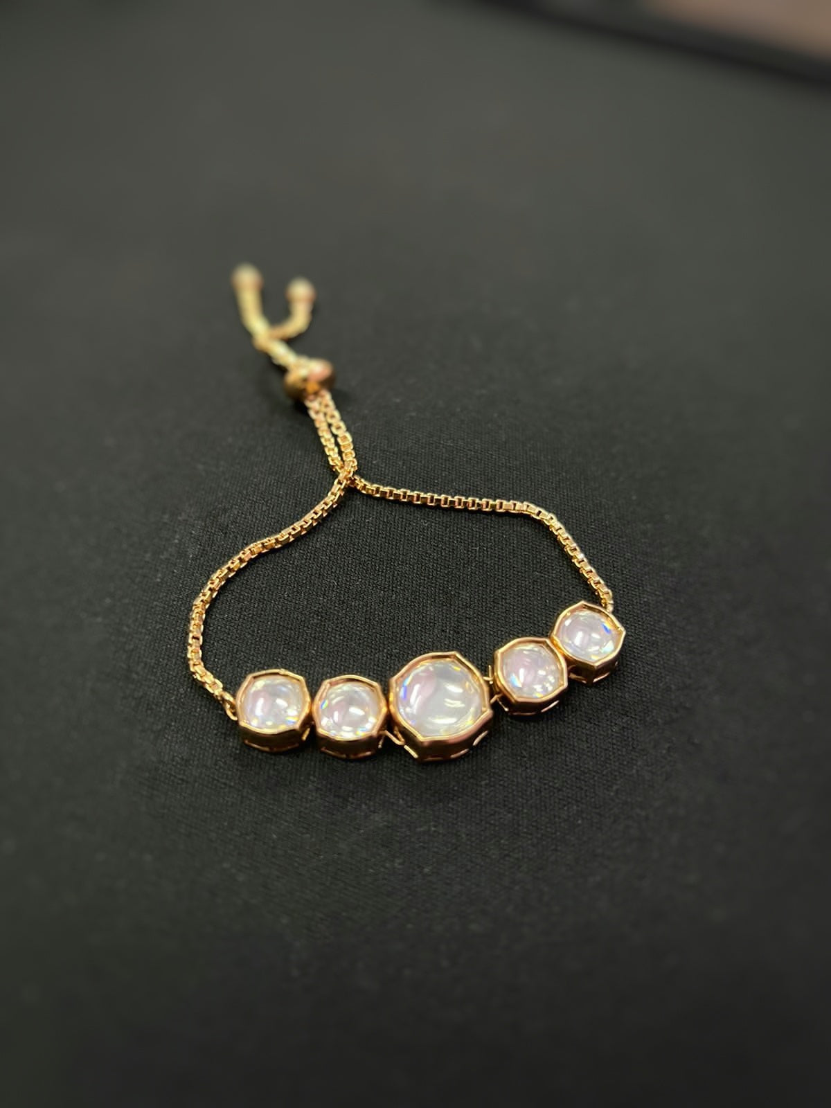 Nazakat Polki Kundan Bracelet Adjustable