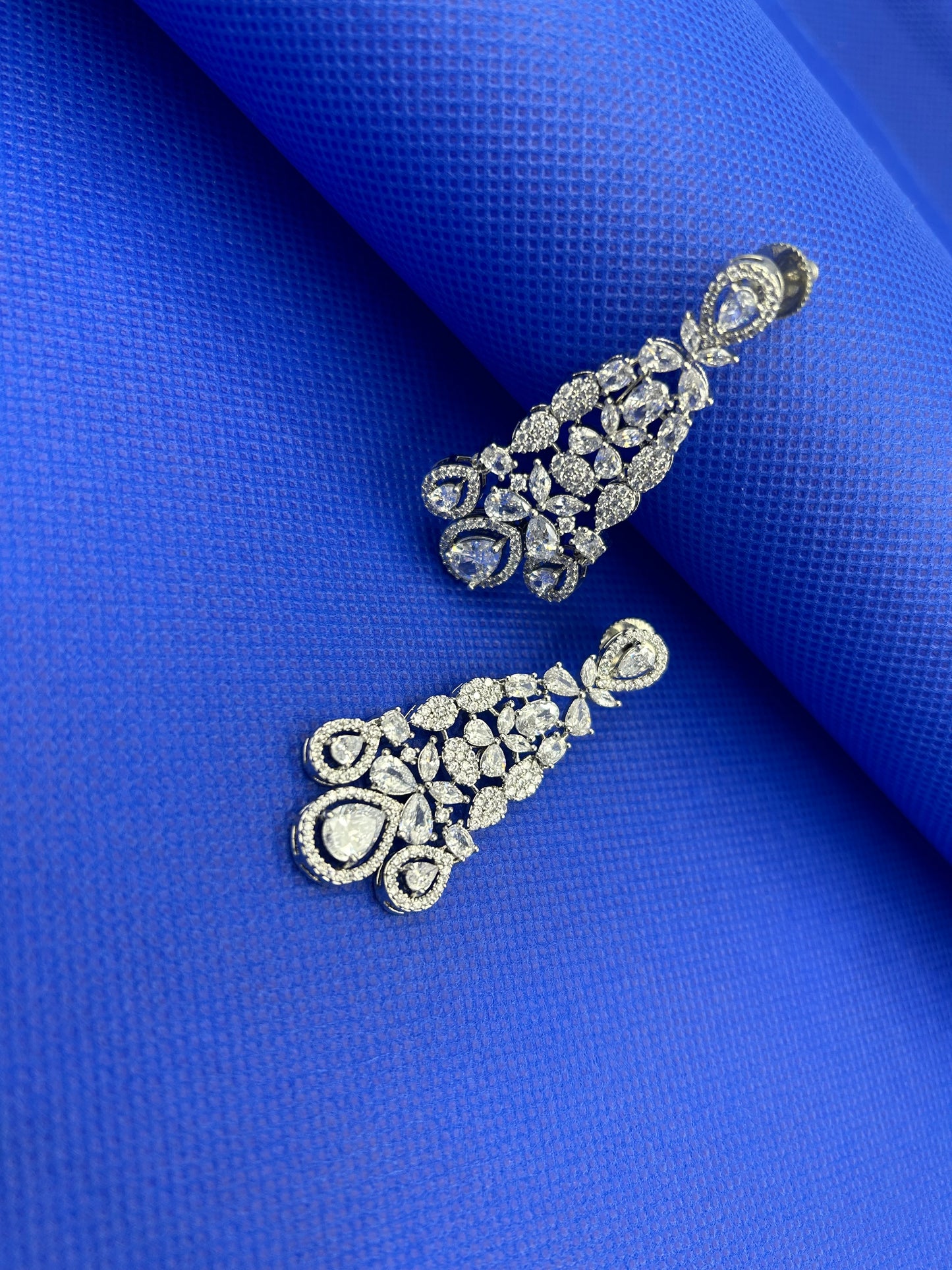 Glaze Statement Diamond Necklace Set