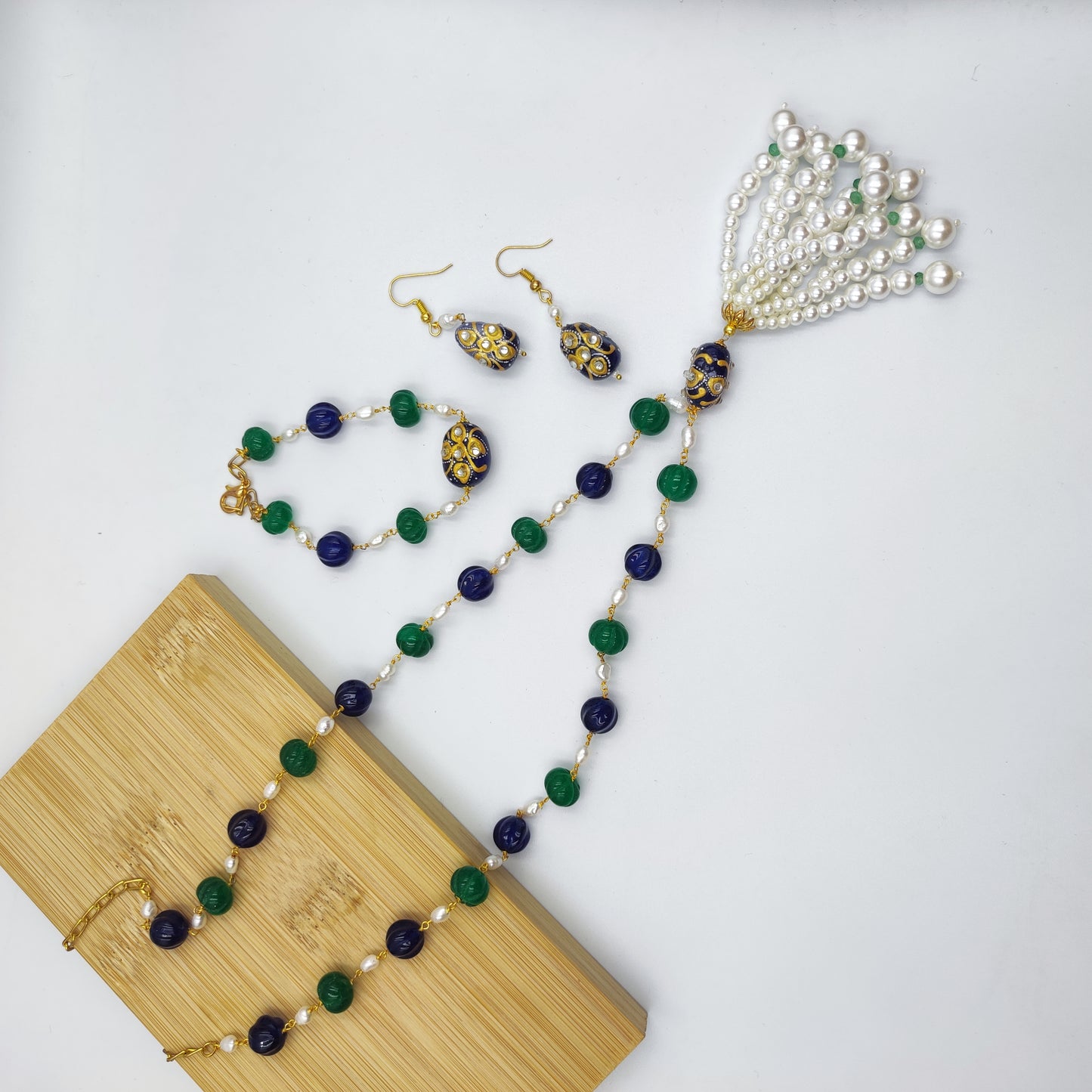 Nazakat Long Statement Chain set with Bracelet