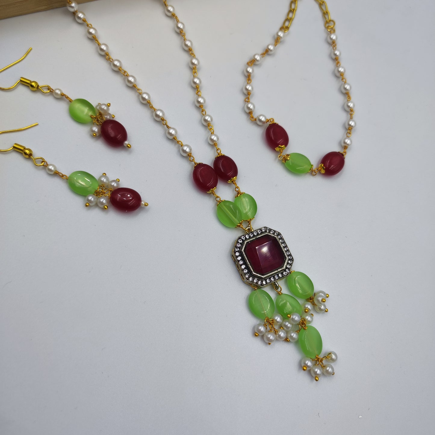 Nazakat Grape Green Dainty set with Bracelet