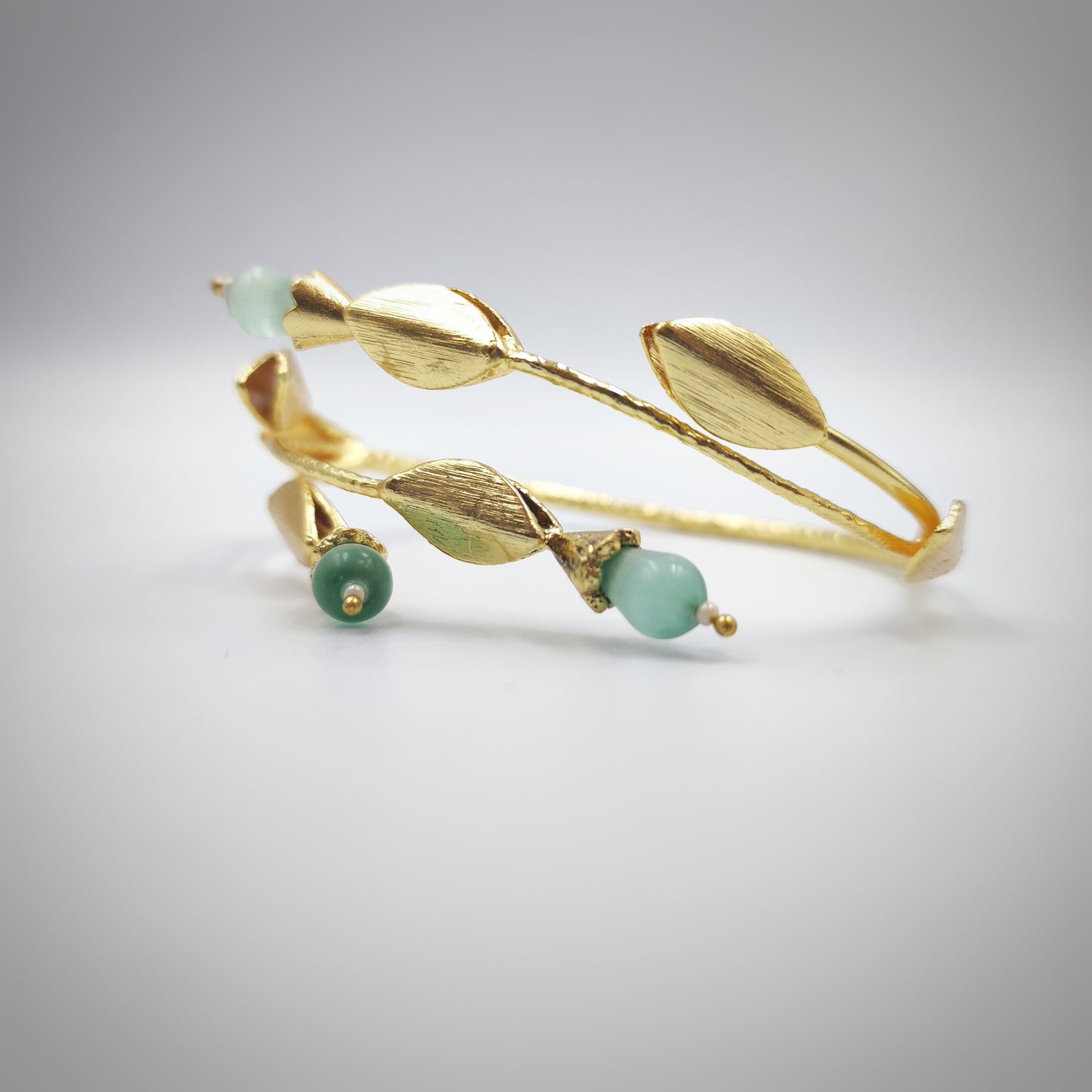Inaaya Mint openable Bracelet