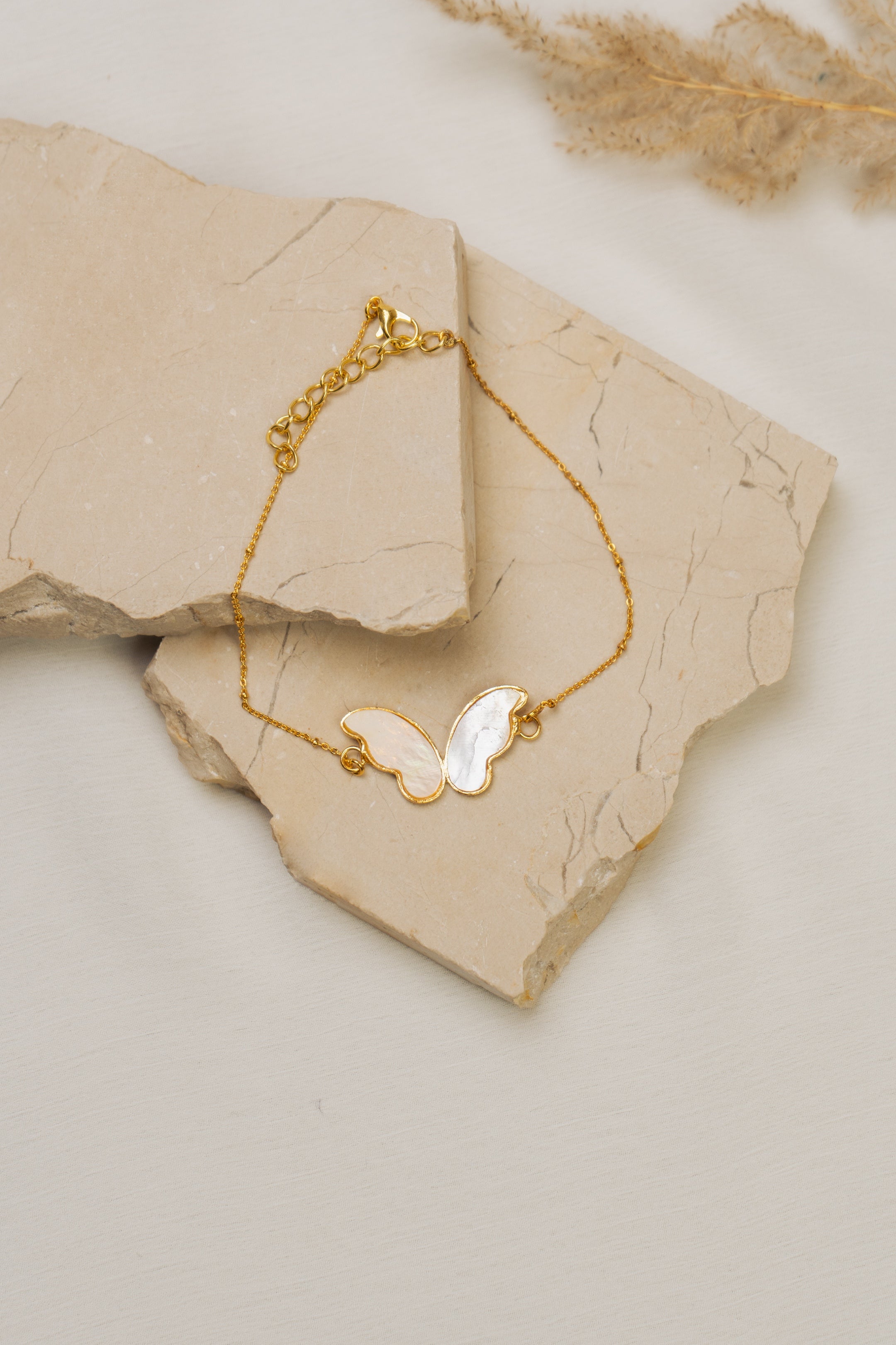 Pearlescent Wings anklet