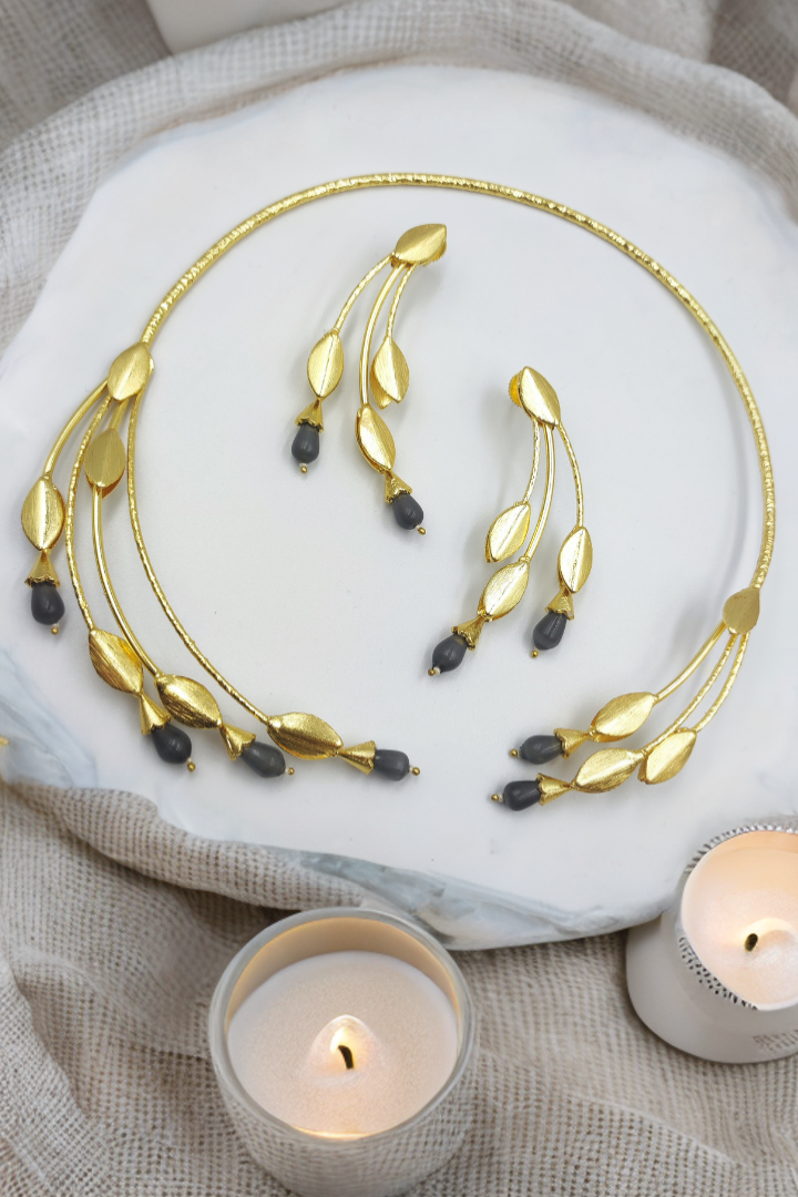 INAAYA Ash Black Hasli Earrings combo set