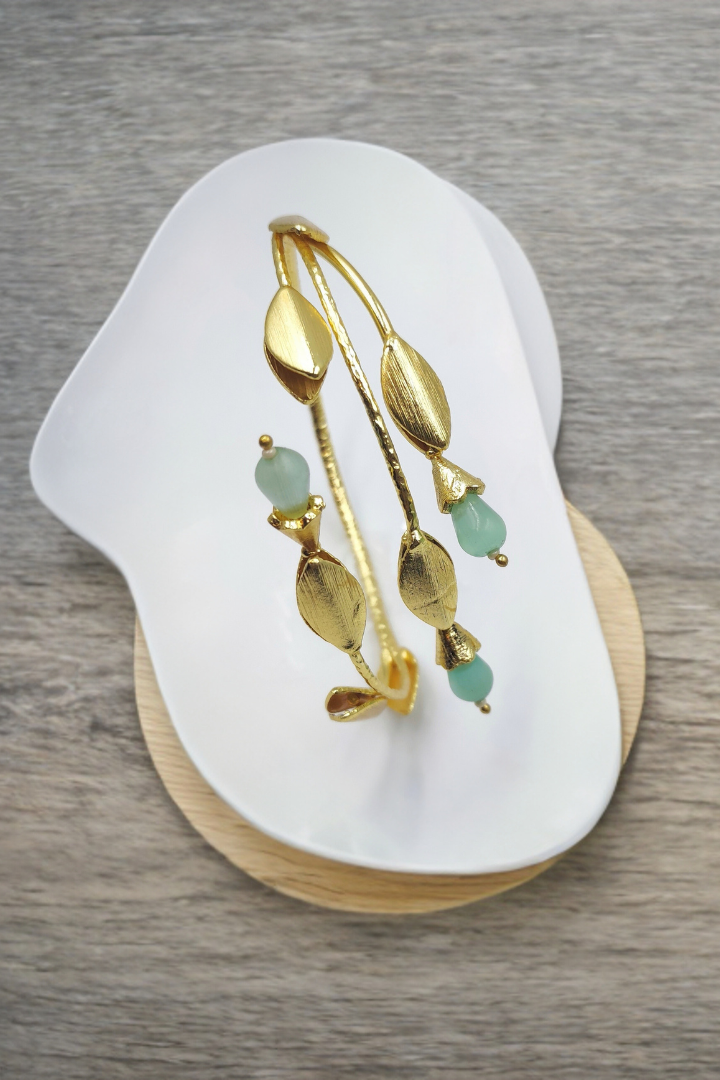 Inaaya Mint openable Bracelet