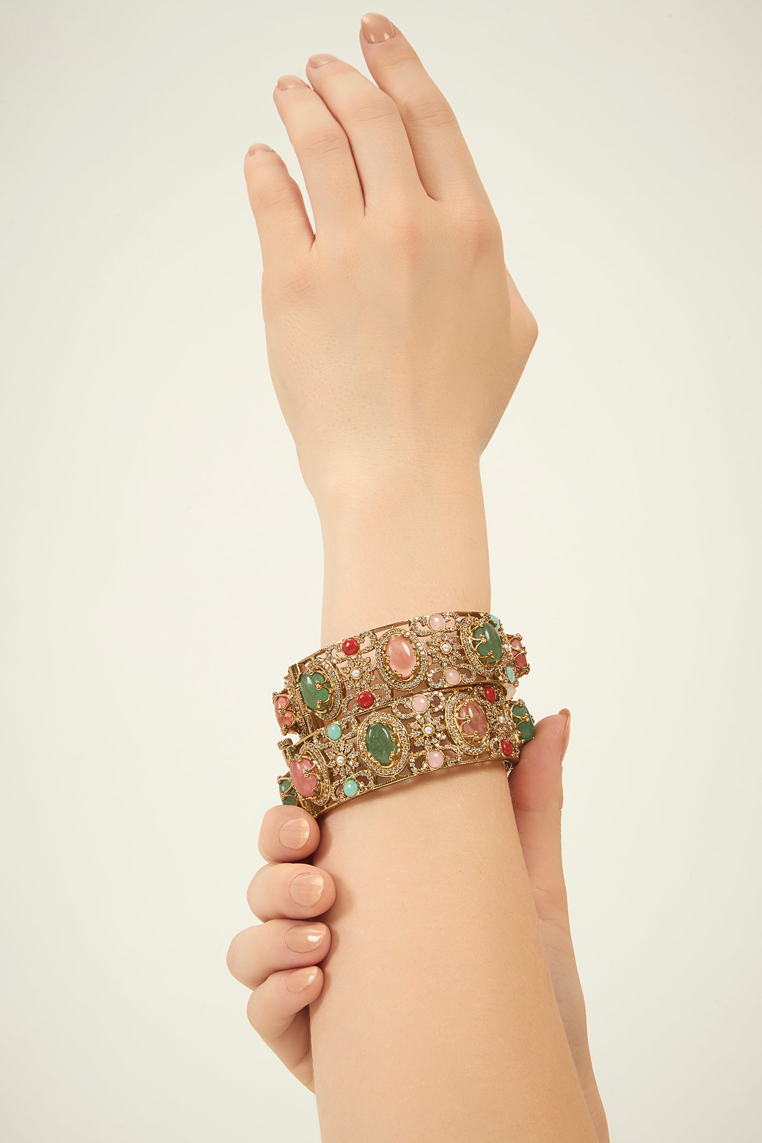 Qainaat 2.6 inches openable bangles
