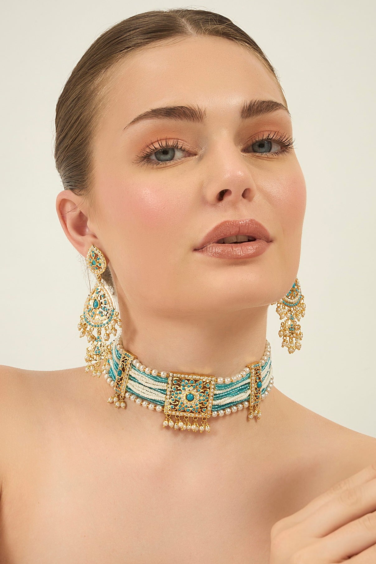 Zarreen Choker Set