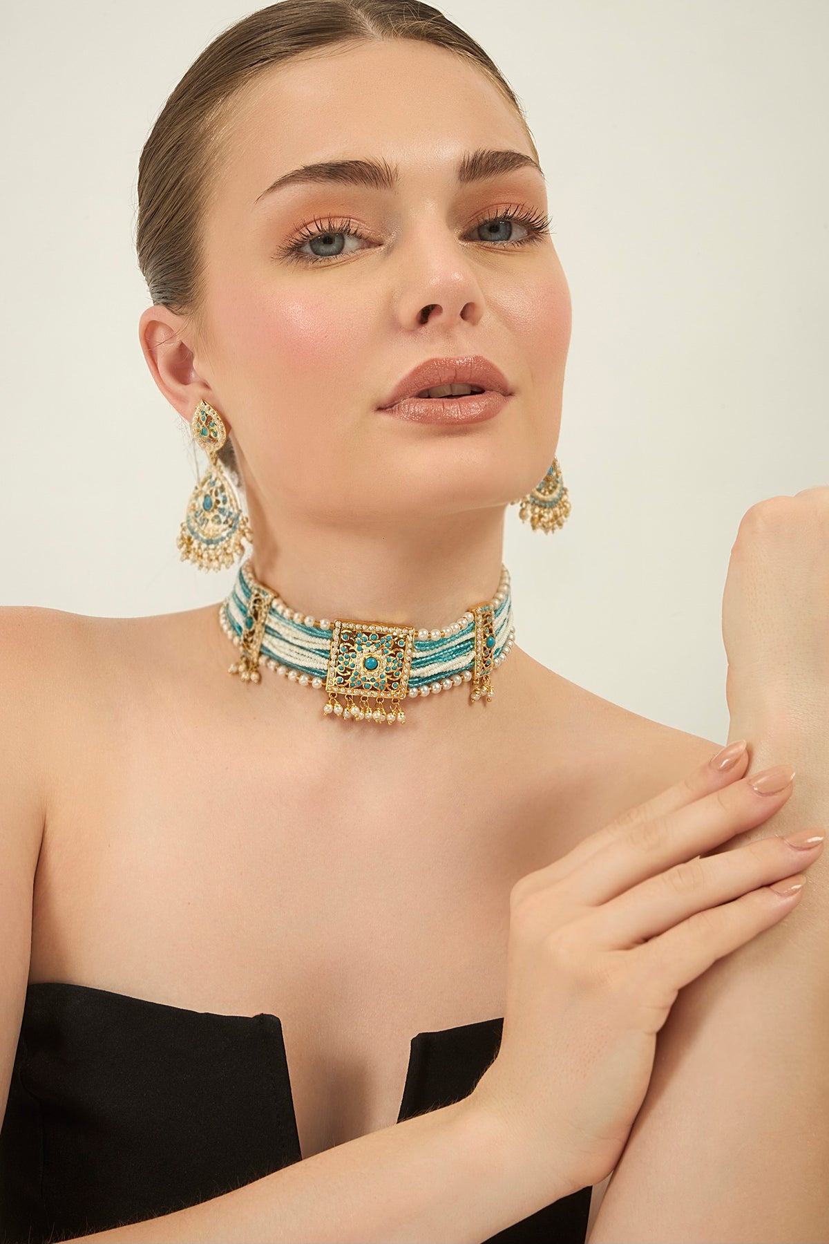 Zarreen Choker Set