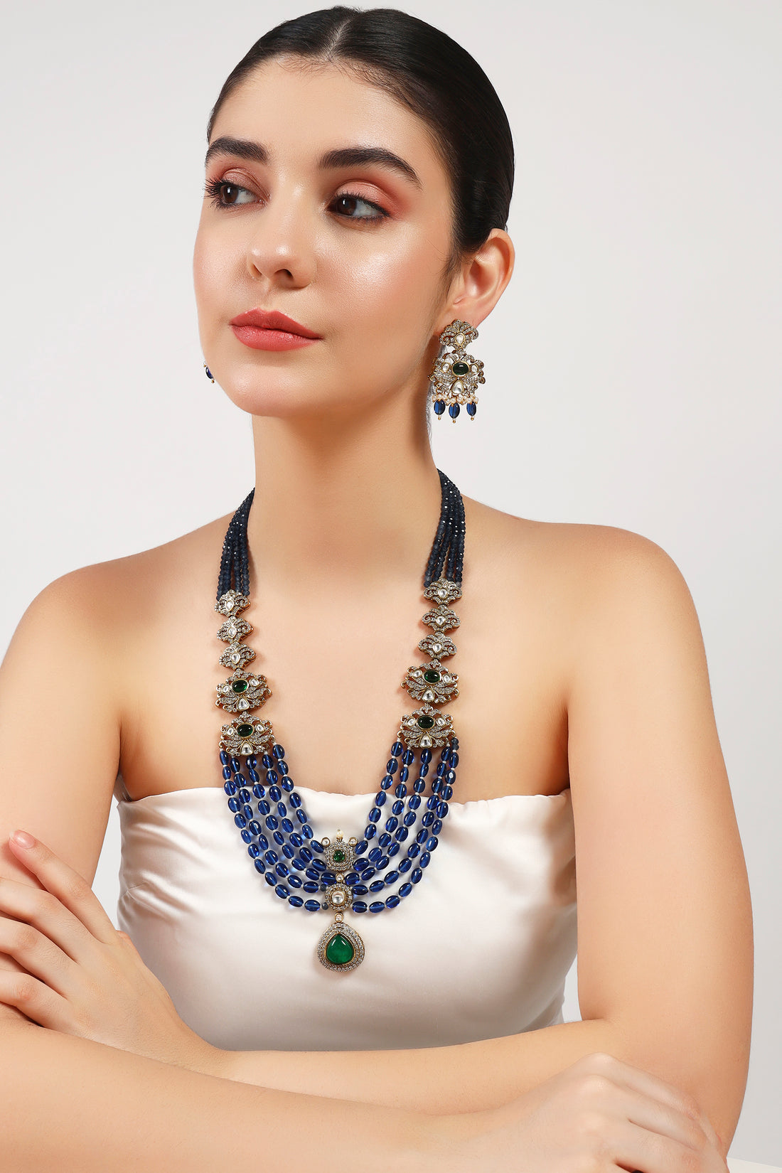 Aarzoo Victorian set