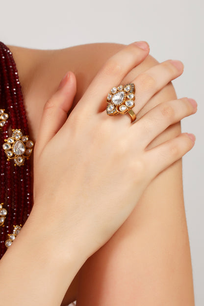 Show is urs combo set with bracelet and ring