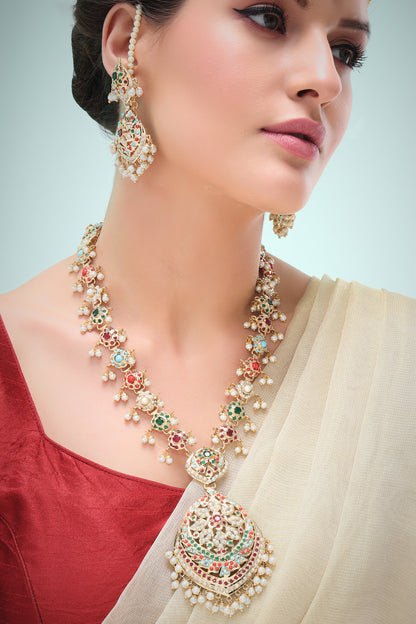 Maheen Jadau necklace set,Head  and head accessories not included.
