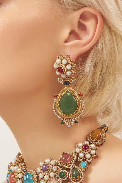One of a kind,Necklace and earrings only