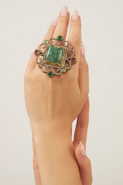 Qainaat ring