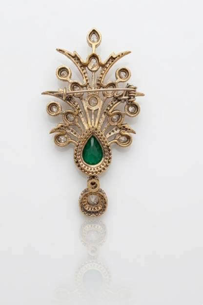 Emerald Moissanite polki Brooch | Unisex