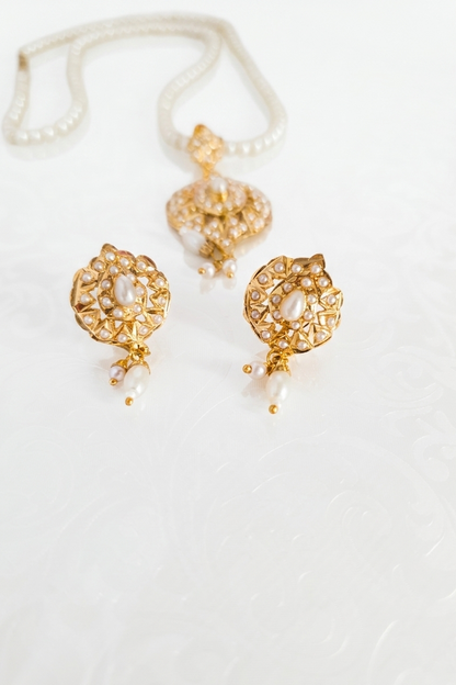 Firoz Jadau pendant set