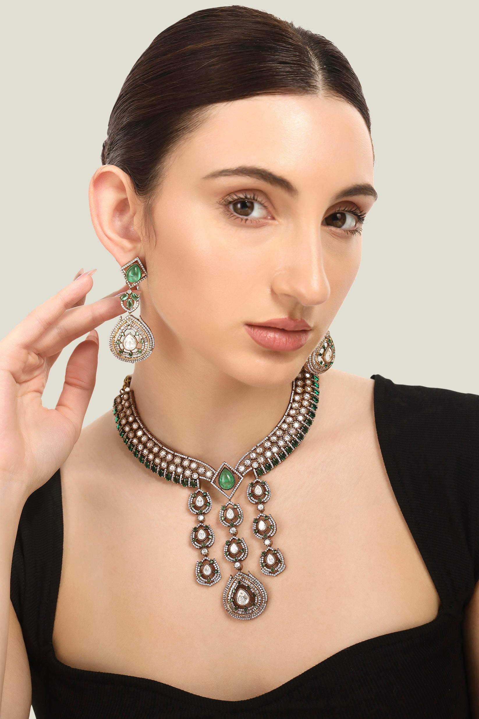 The crown, Exclusive collection