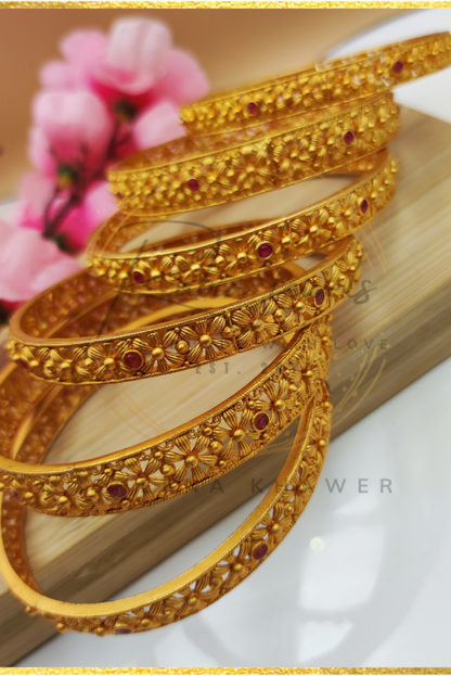 Amarpali Bangles 2.6 sizes