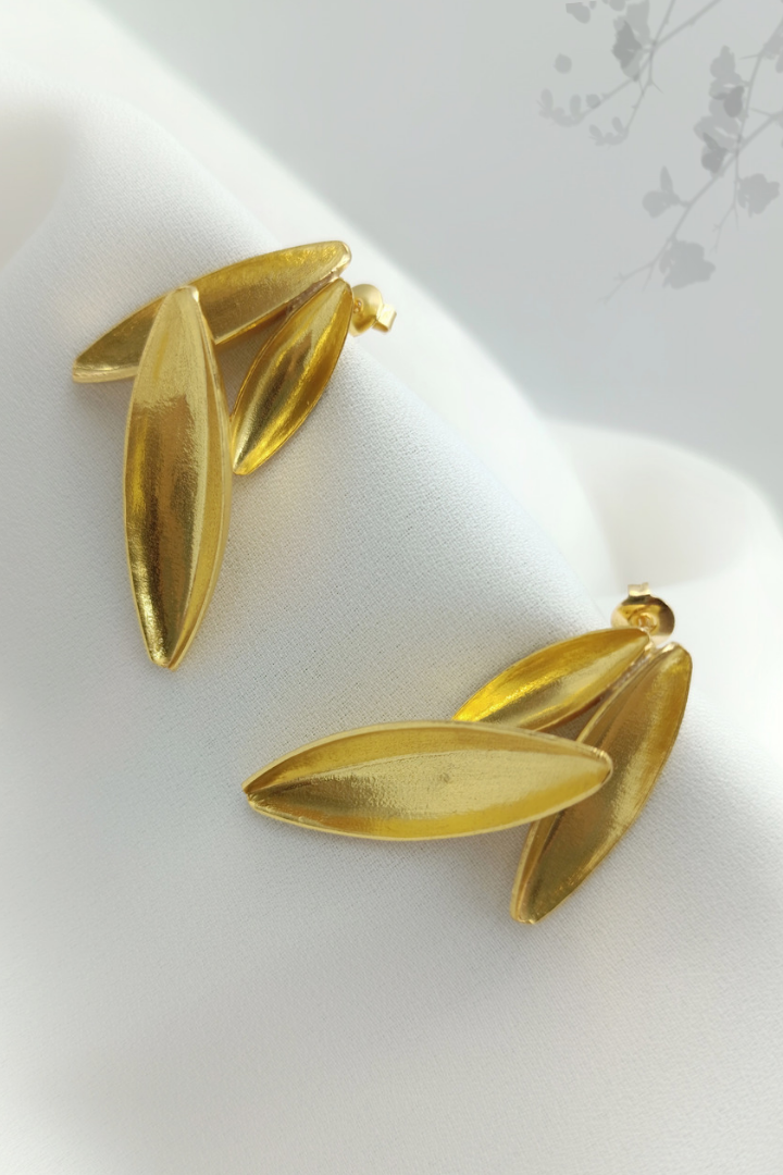 Leaf Gold oversized Earrings