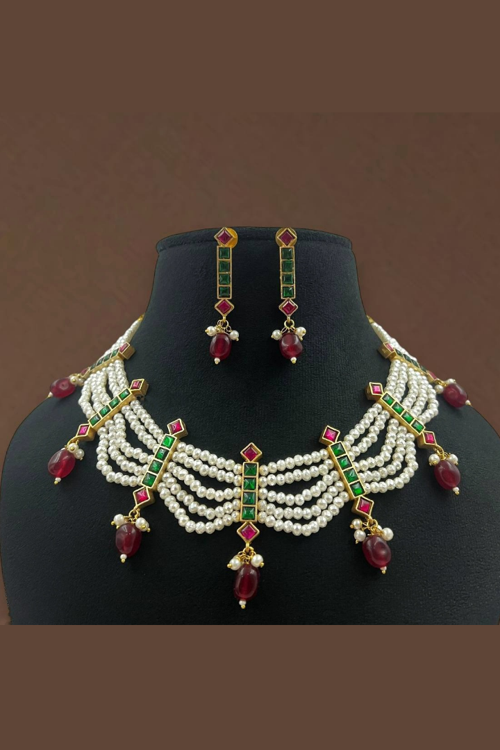 Nazish jadau kundan set