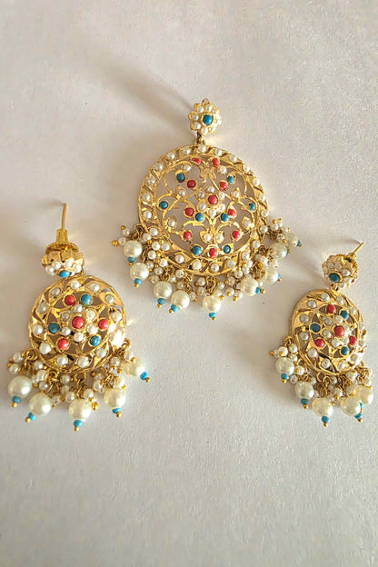 Naaz pendant set