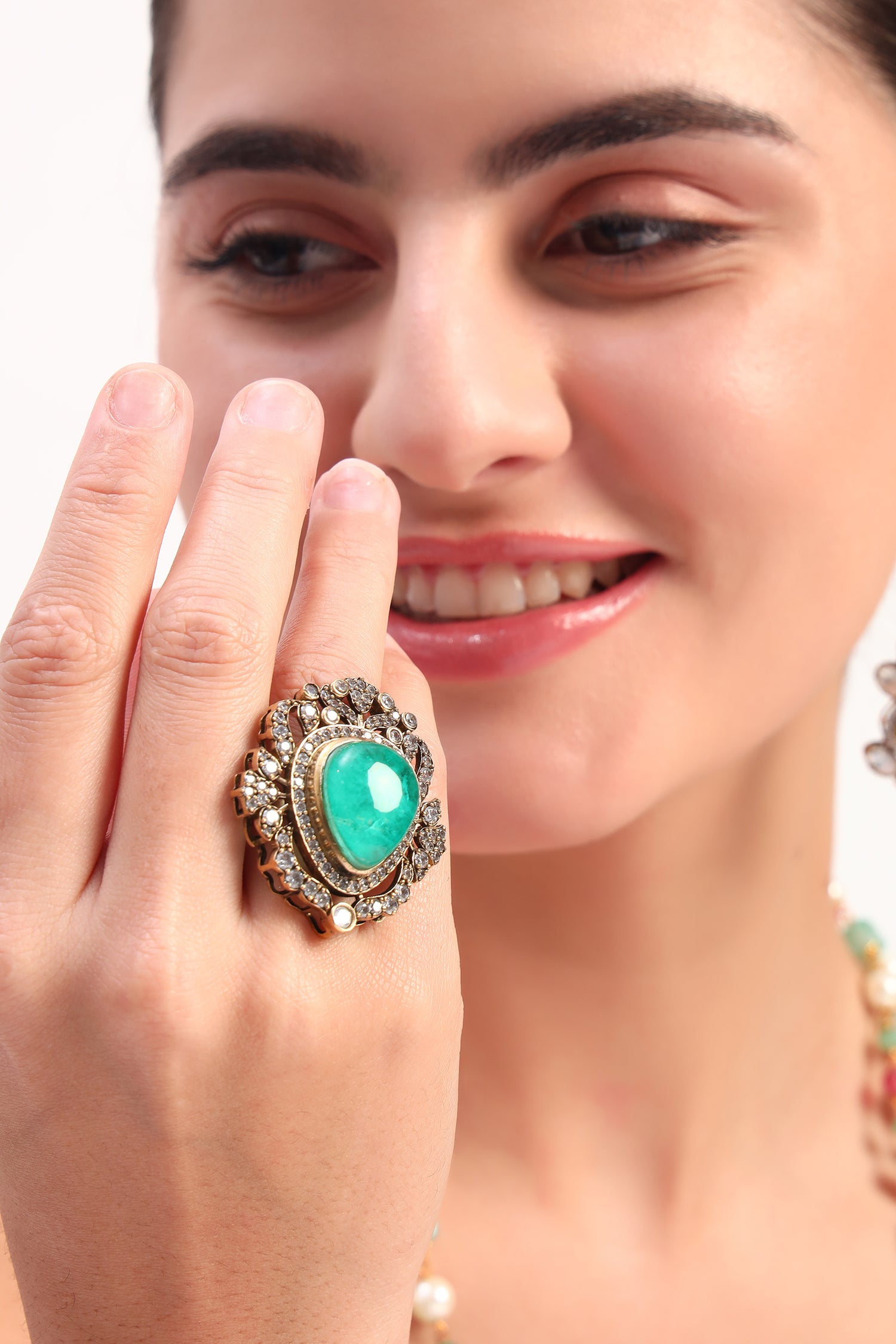 Khwaab victorian statement ring
