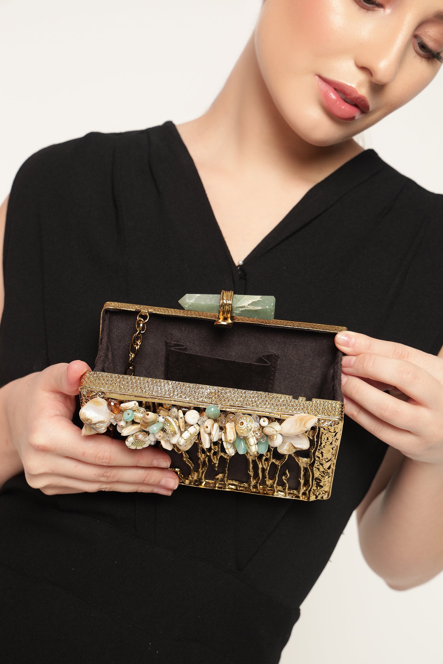 Tanaz statement clutch