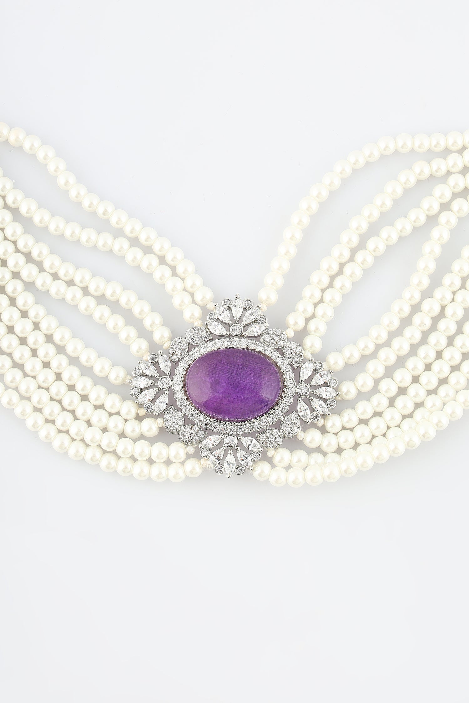 Victoria statement choker