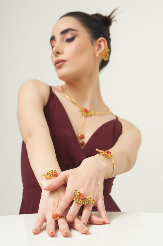 Bloom Carnelian chain bracelet