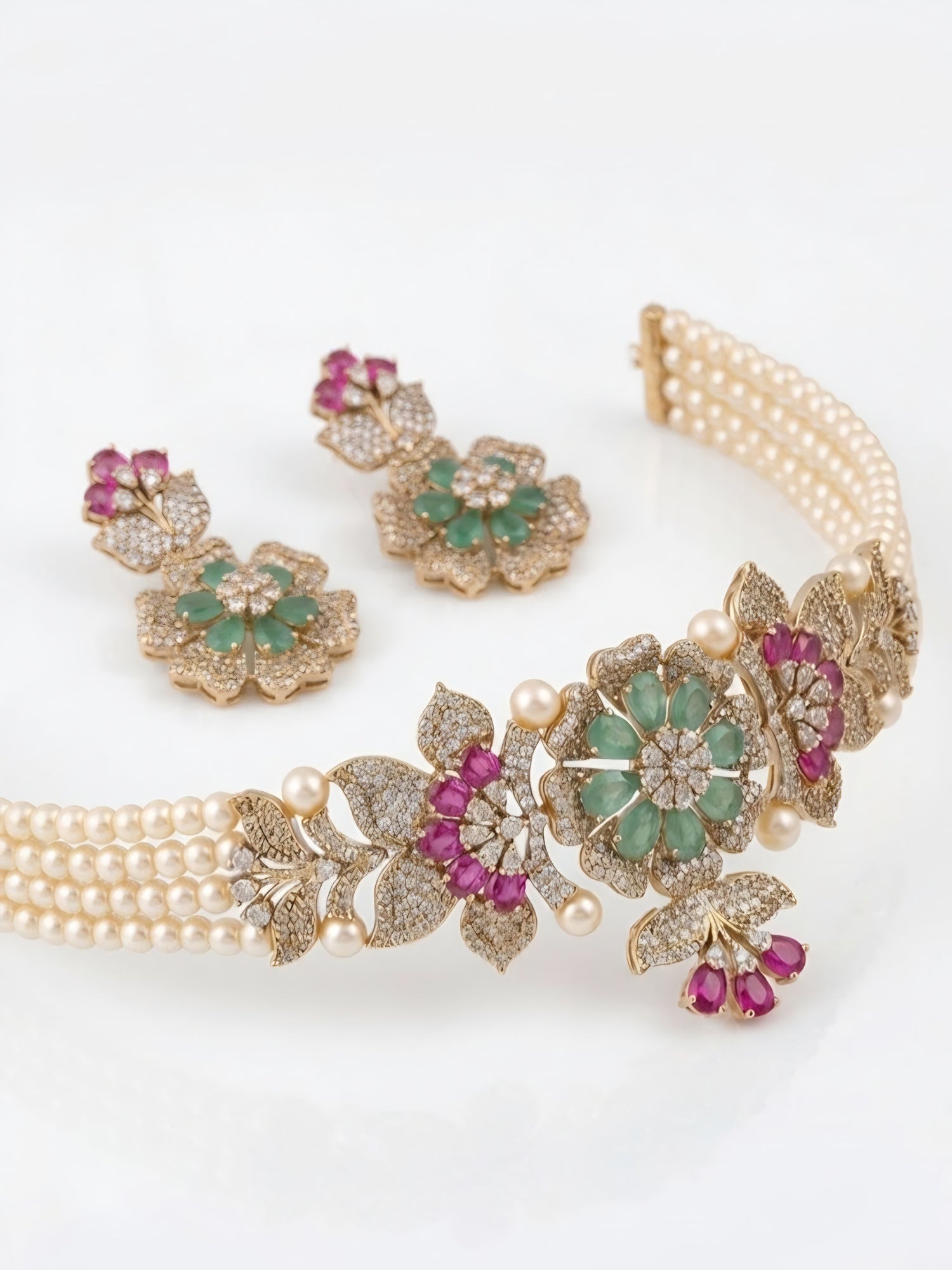 Zahra victorian choker set