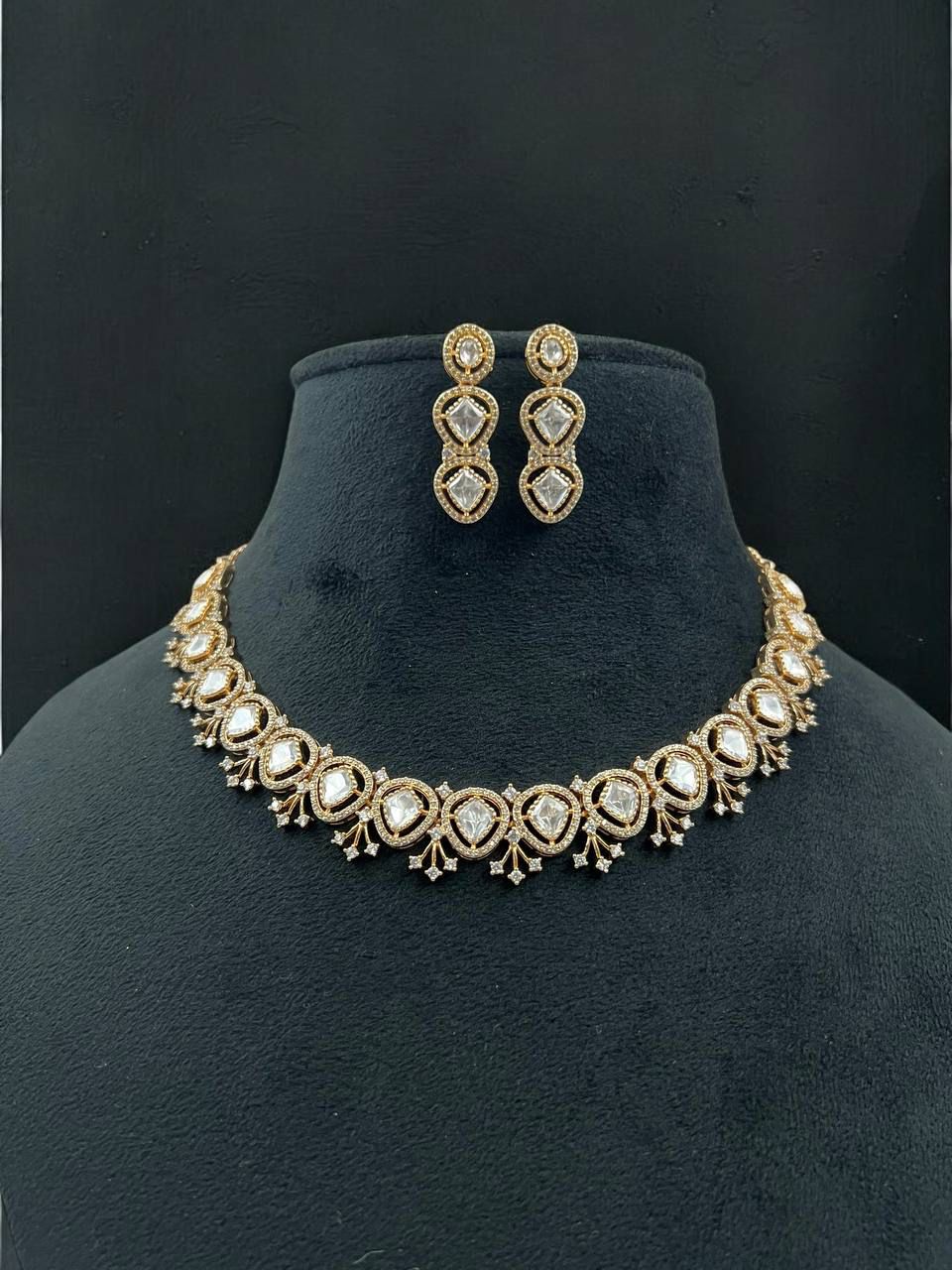 Farah Moissanite Polki Kundan set