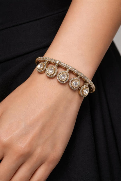 Victoria openable 2.5" bracelet