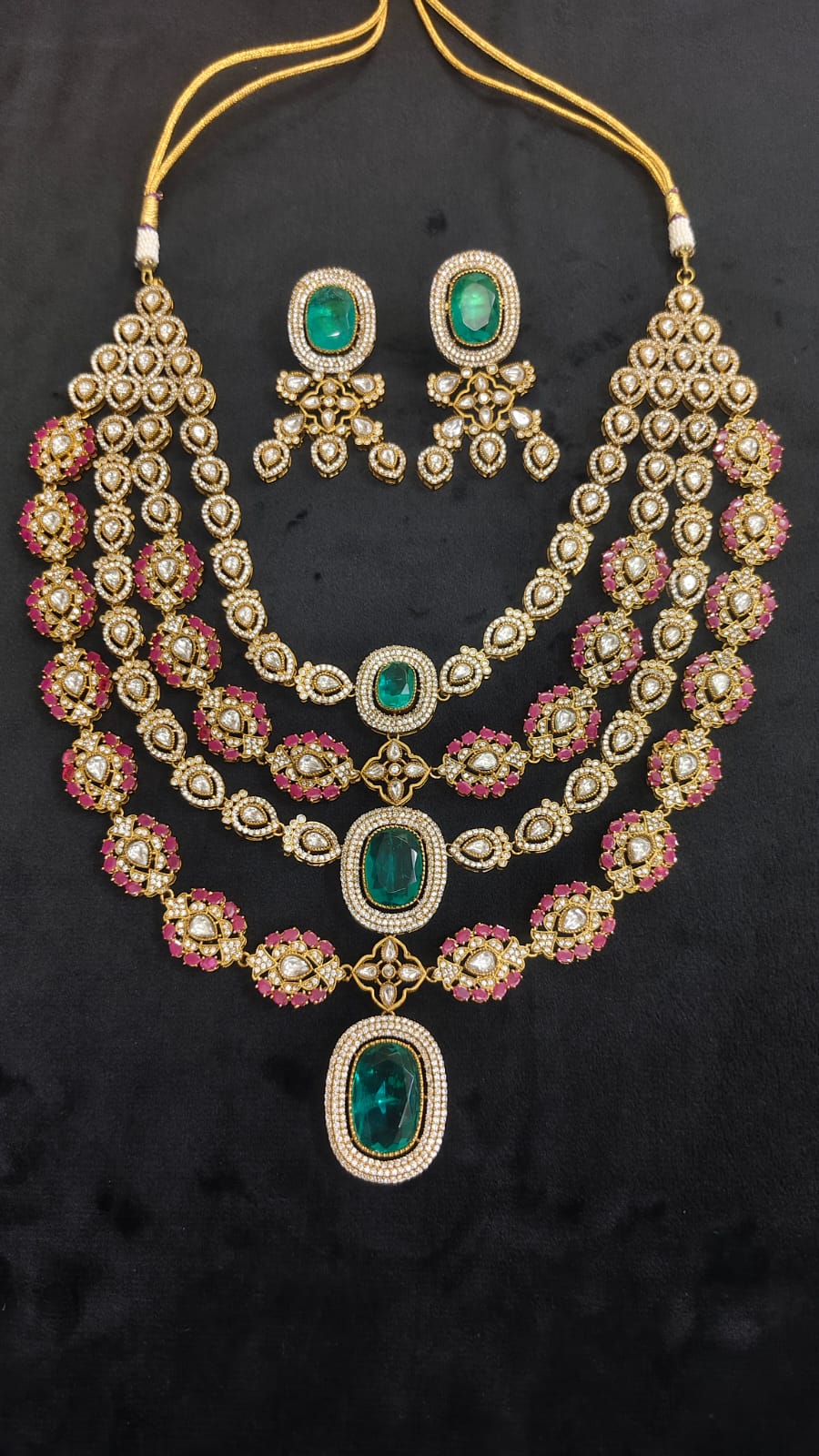 Malika moissanite kundan set