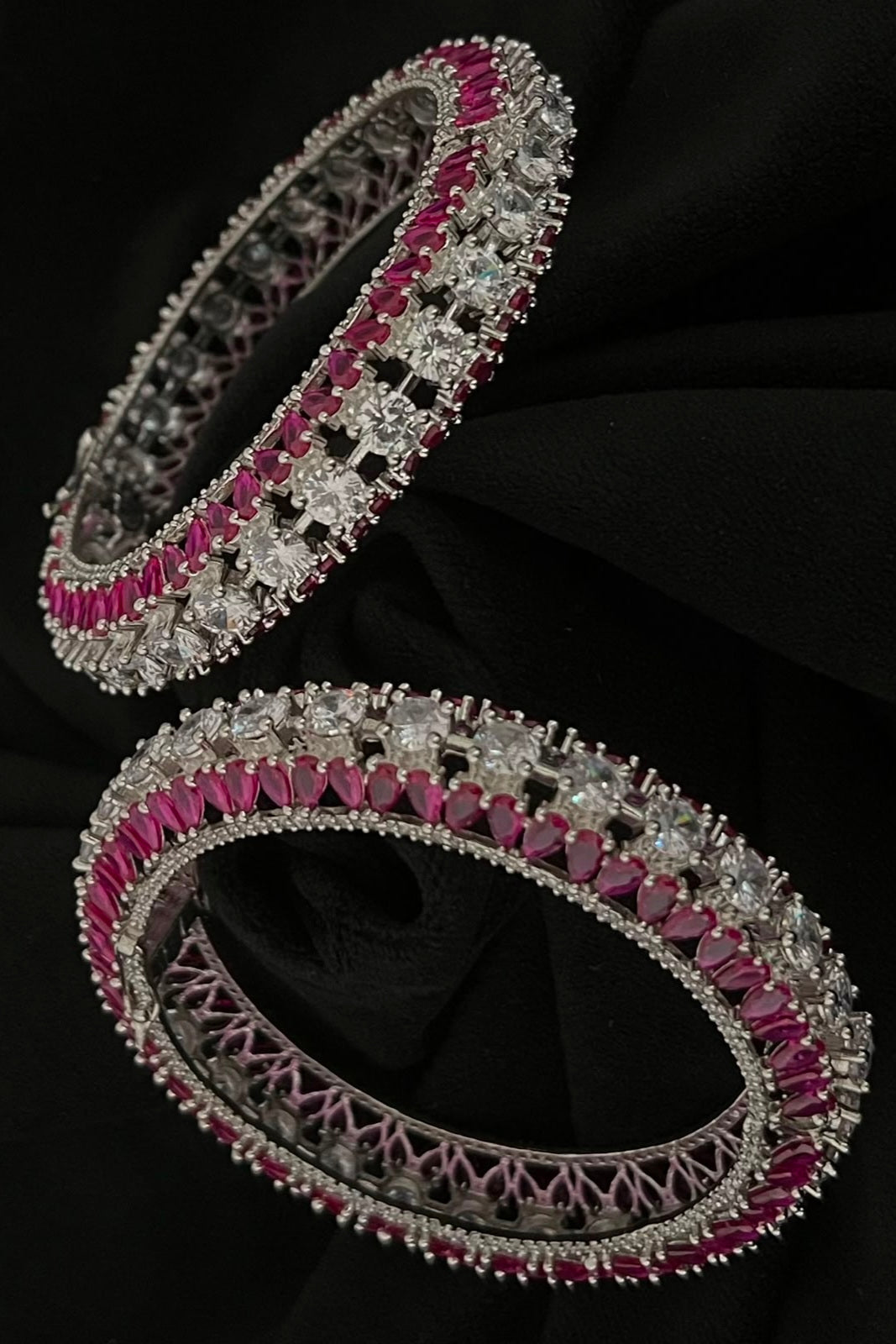 Rang-e-Yaqoot, 2.6 openable bangles