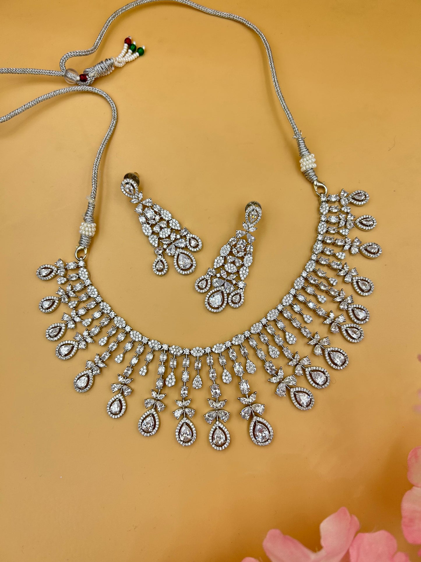 Glaze Statement Diamond Necklace Set