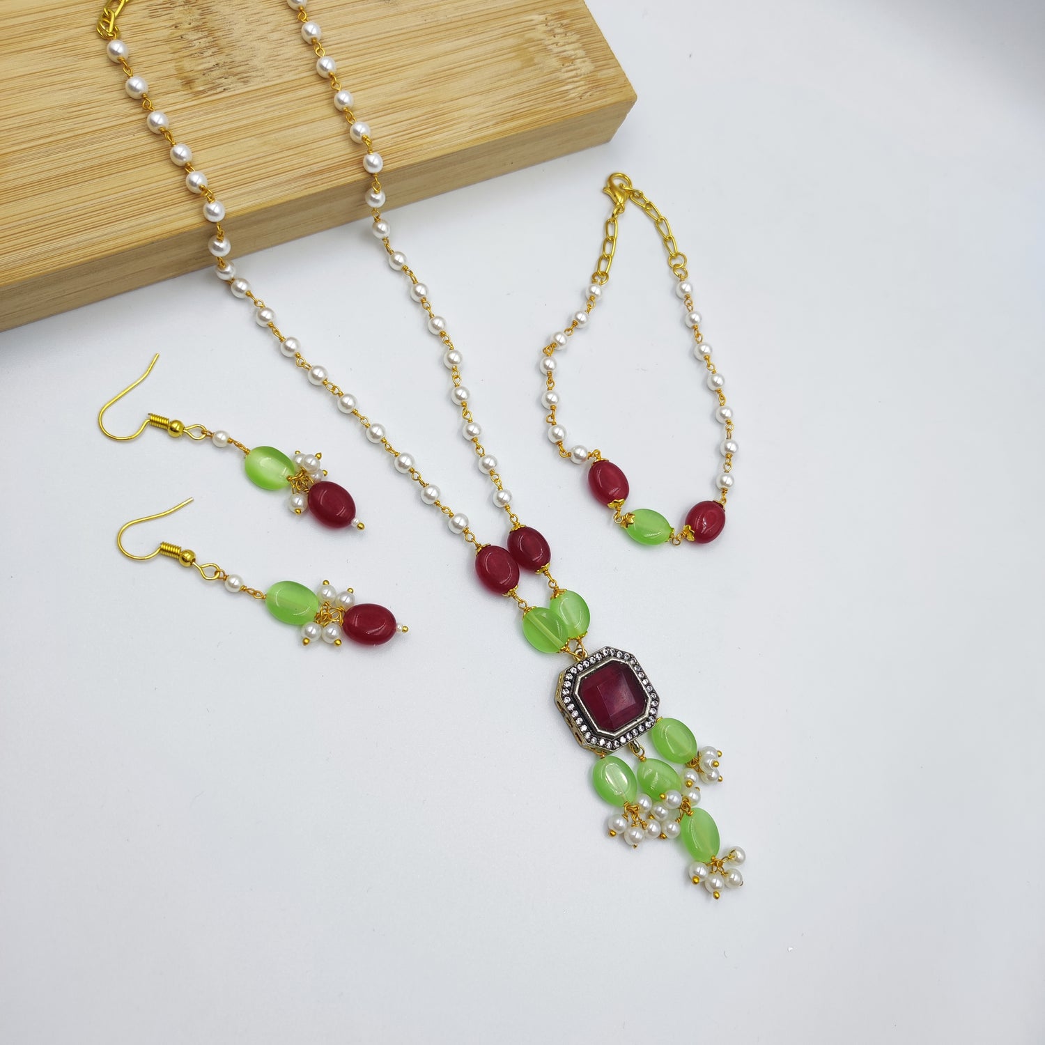 Nazakat Grape Green Dainty set with Bracelet