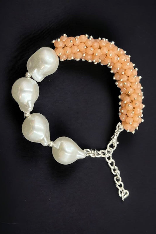 Zoya cluster pearl bracelet