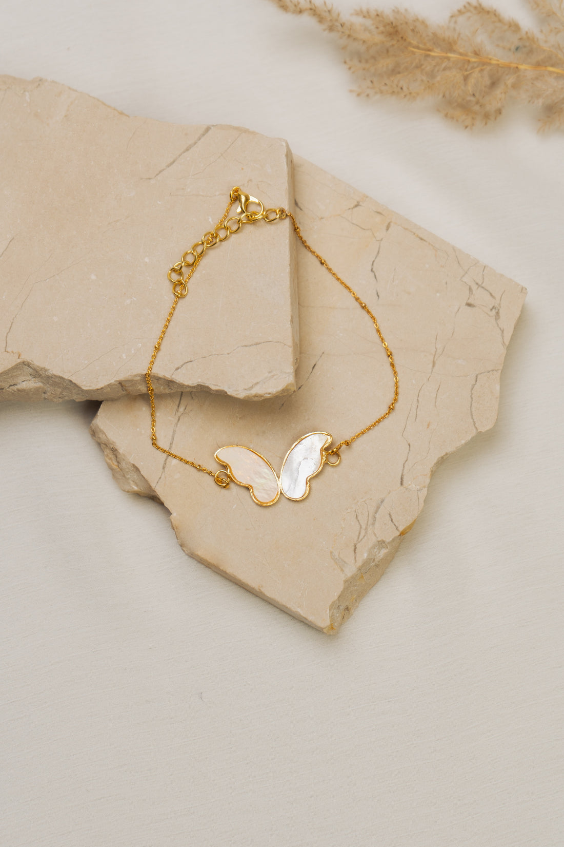 Pearlescent Wings anklet