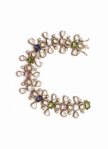 Elegant Victorian bracelet ( 2.4 inches,openable)