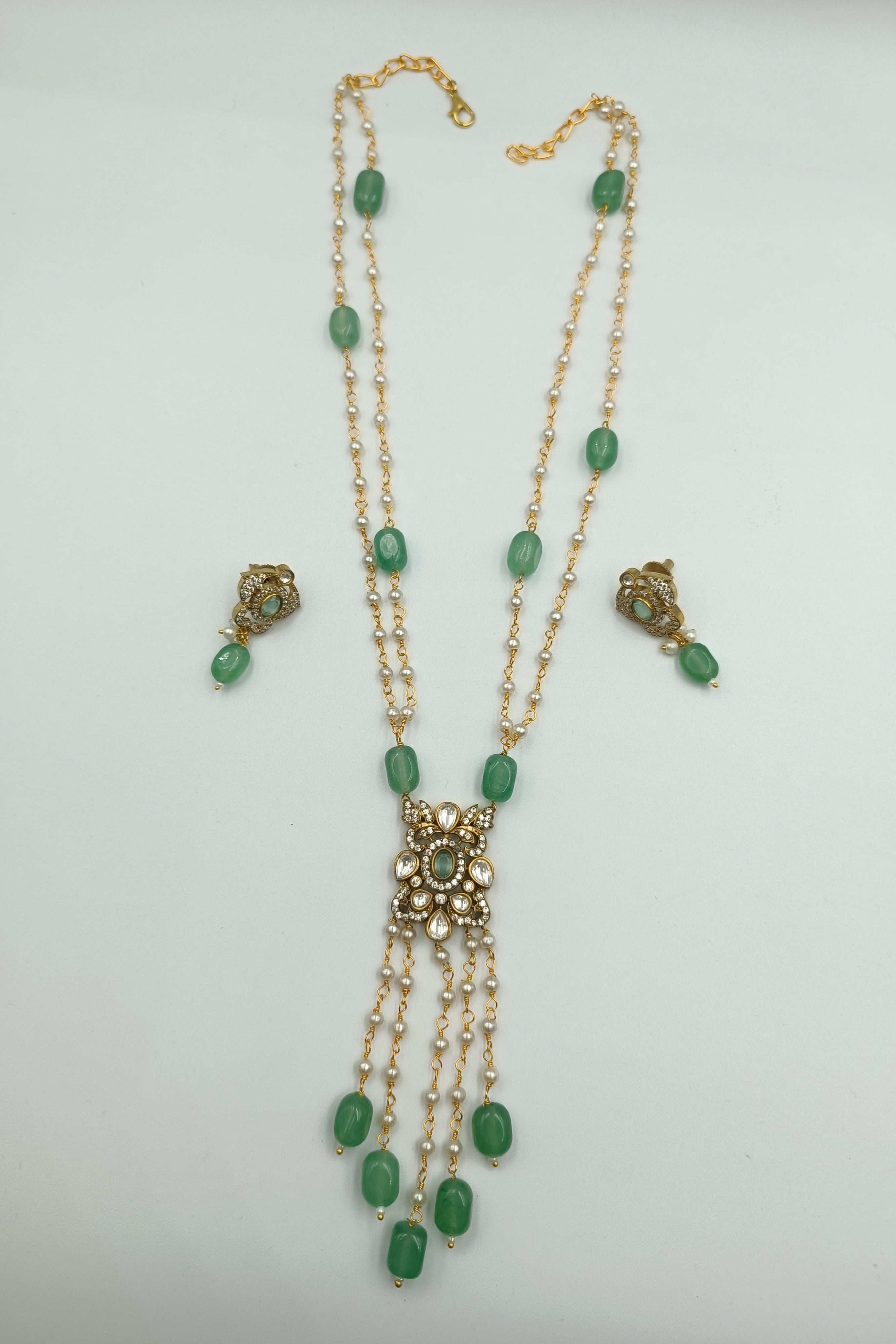 Saanchi long statement set